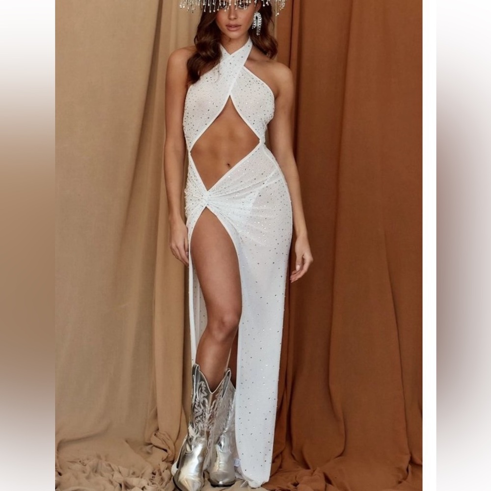 NWT Cher White Rhinestone Maxi Dress Swimsuit Cover Up 12th Tribe Medium